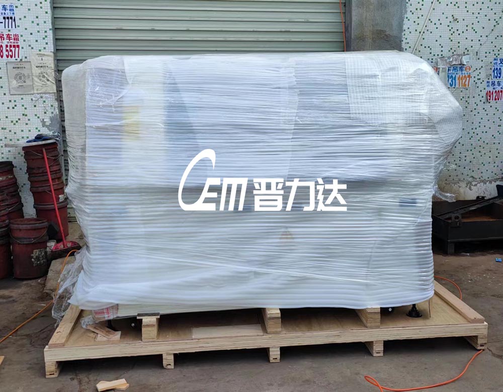 兩臺(tái)高配波峰焊出口德國(guó)漢堡市，全英文界面